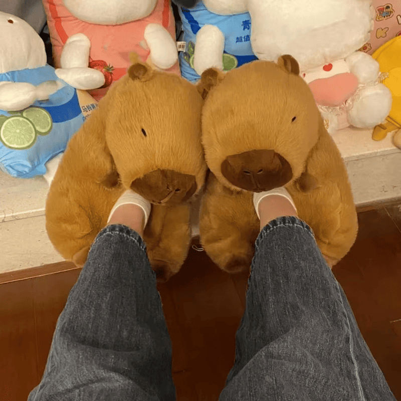 Capybara Charm: Slippers & Loafers