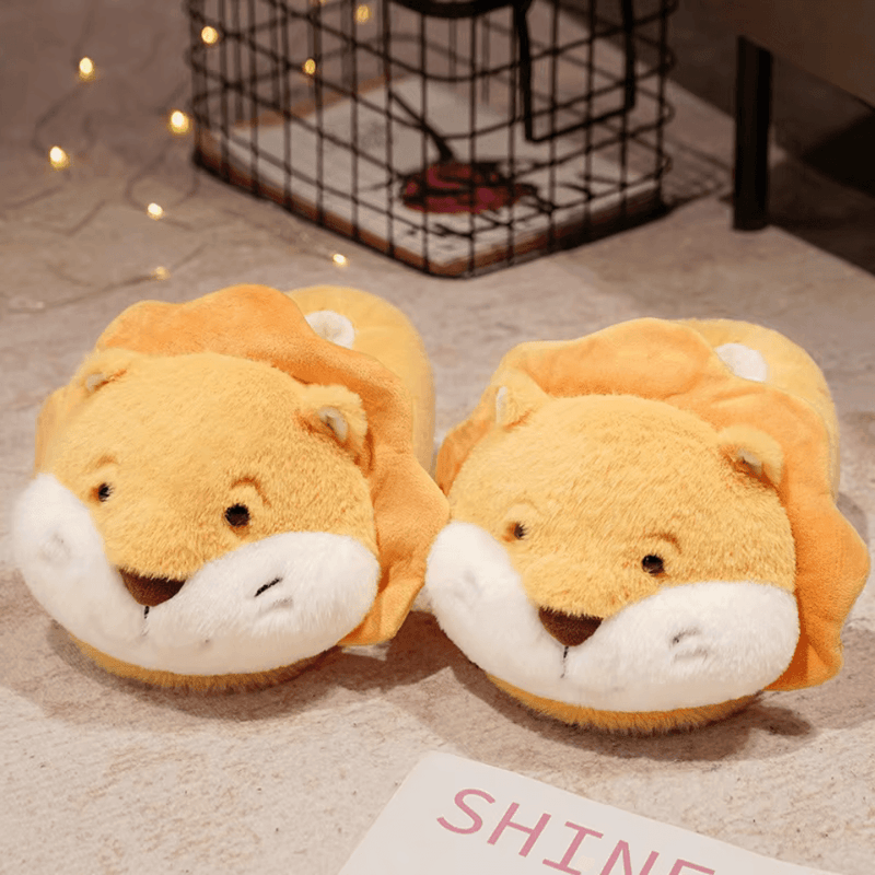 LionNest Slippers - ZooFeet