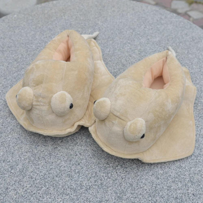 Ocean Cuddle Manta Slippers - ZooFeet